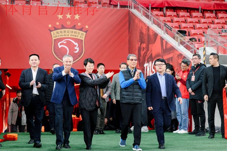 中国体育报:上港夺冠 逐梦不止 中国体育报:上港夺冠 逐梦不止